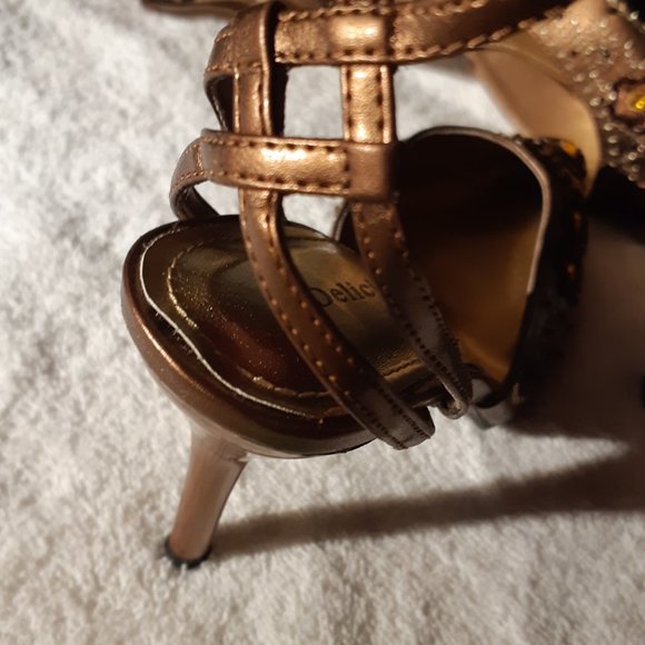 Delicious brand embellished strappy heels ladies size 6, excellent condition - Picture 8 of 10